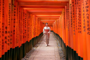 Bijo at Fushimi Inari Shrine